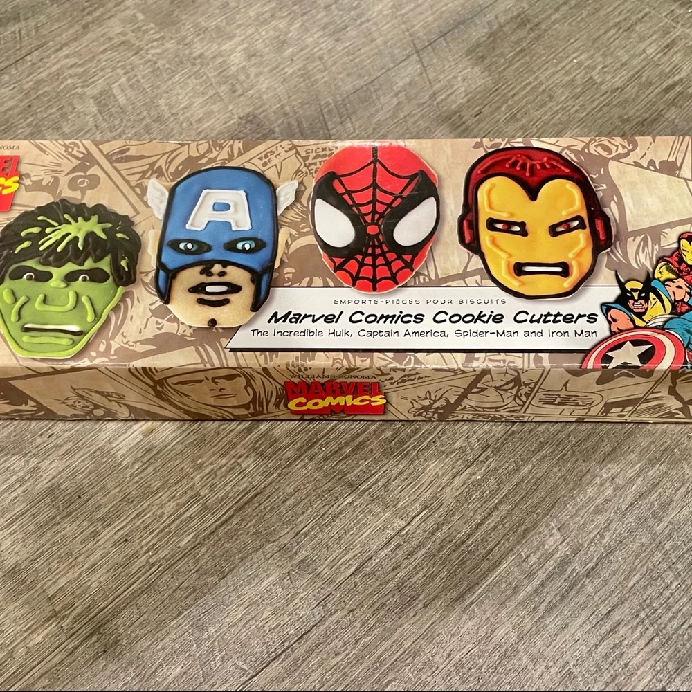 Williams Sonoma Marvel Cookie Cutters set of 4 in box